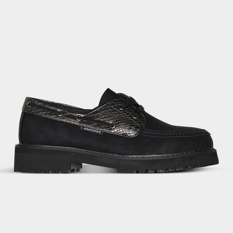 JONATHAN D BLACK BOAT SNAKE SHOE