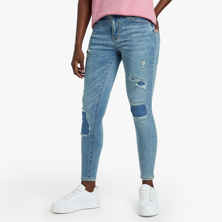 Redbat Women's Medium Wash Skinny Jeans