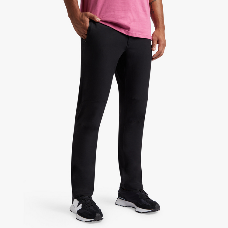 The North Face Men's Quest Softshell Slim Fit Black Pants